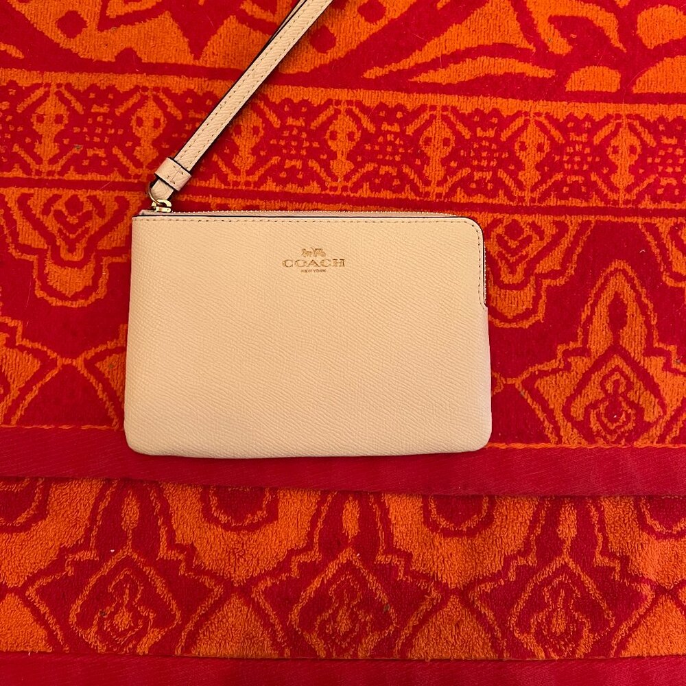Wristlet Purse